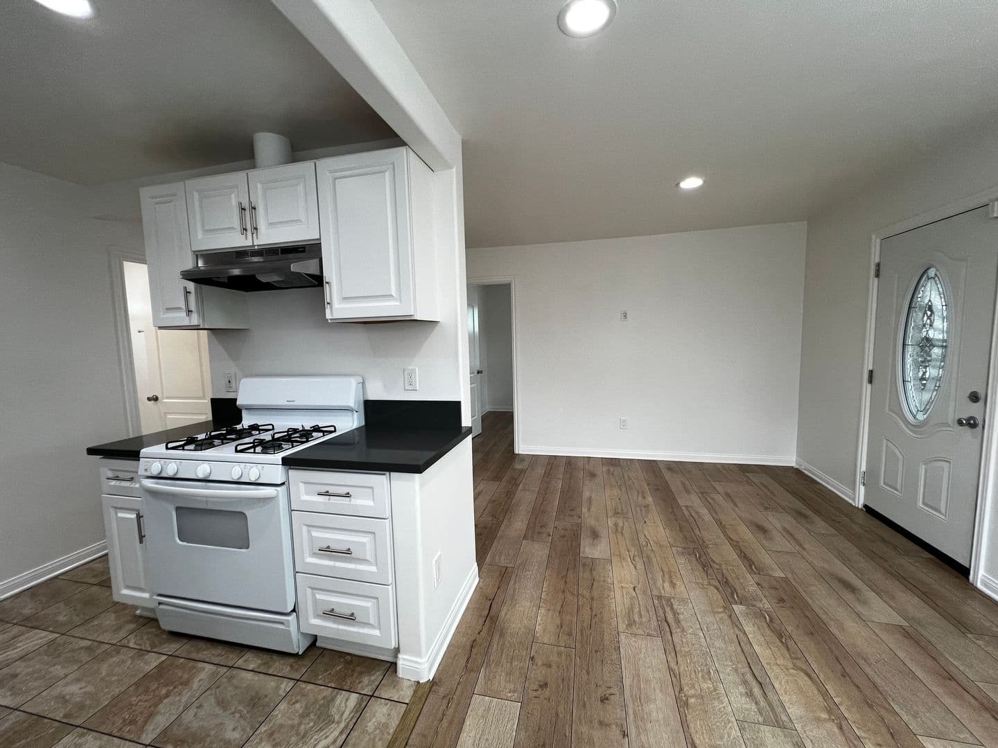 Whittier House: 6321 Canobie Ave