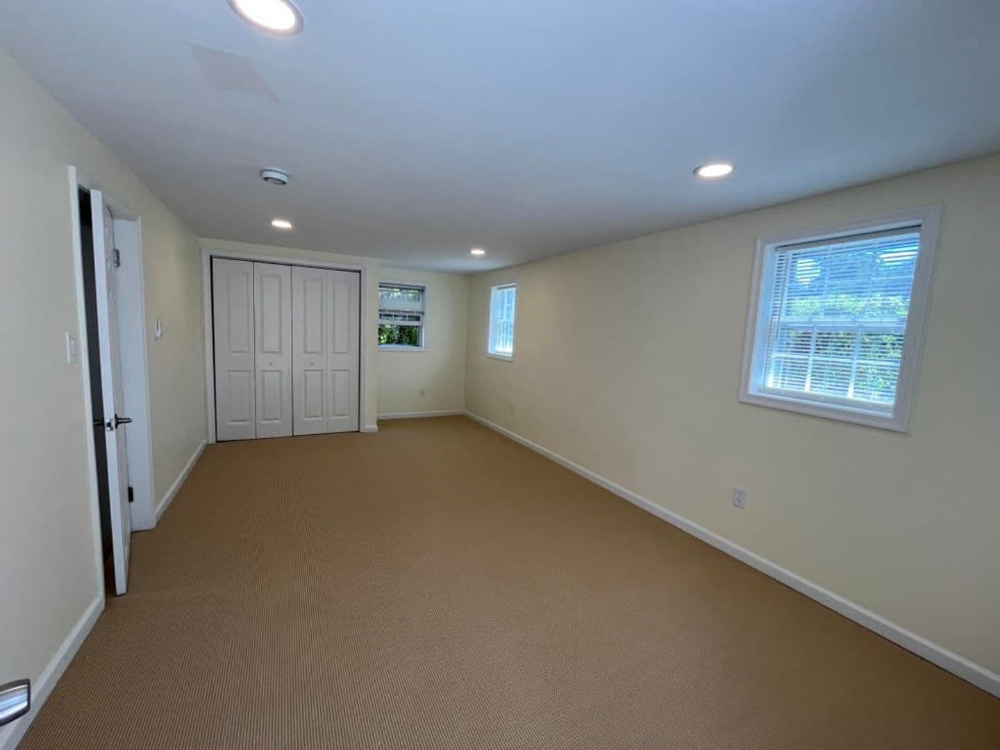 Kensington House: 4408 Glenridge St.