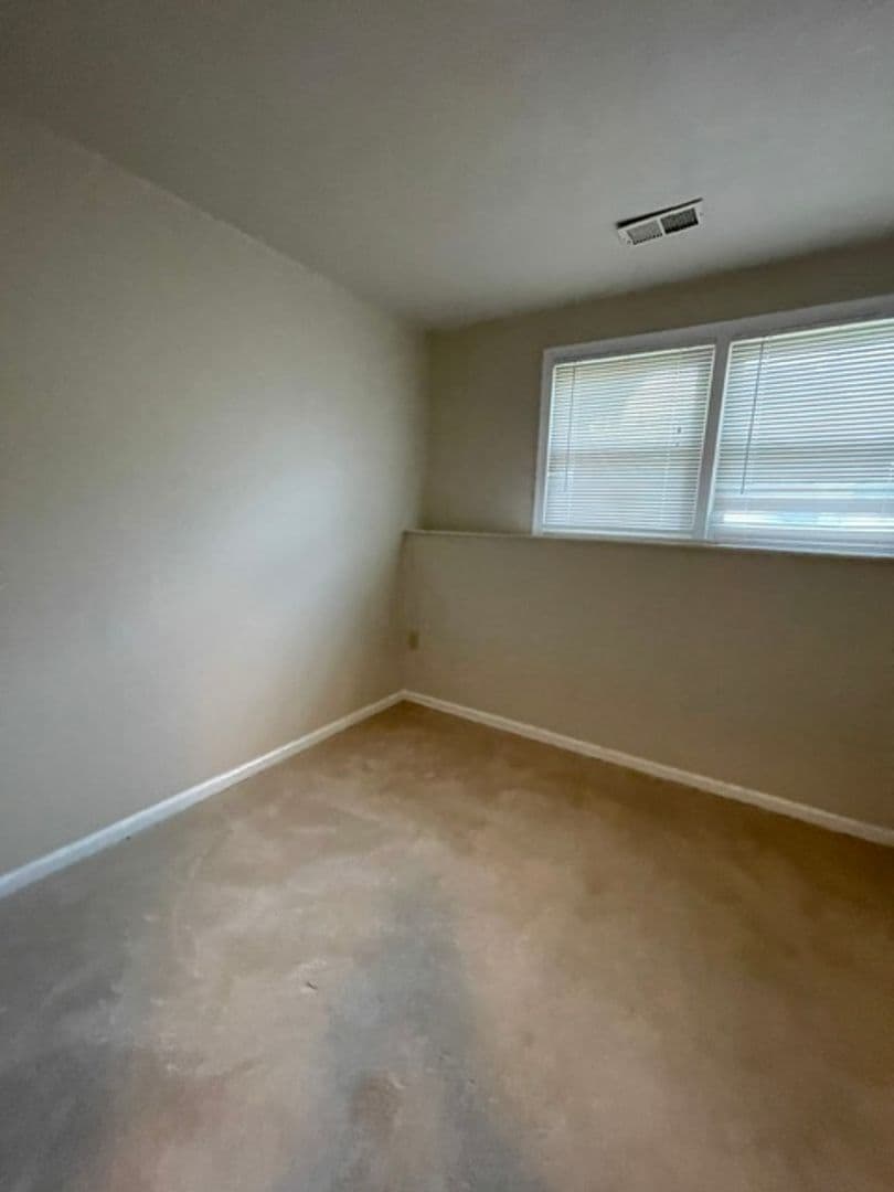 GAITHERSBURG House: 806 FLAGLER DRIVE