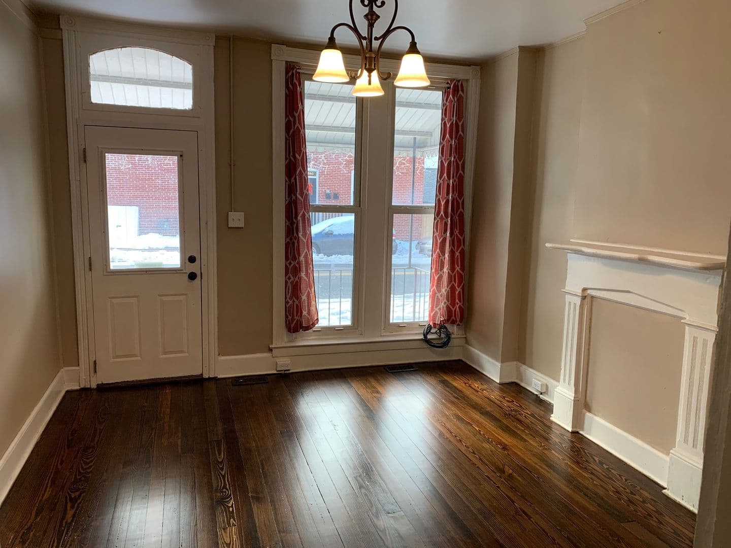 FREDERICK Townhome: 205 W 5TH STREET