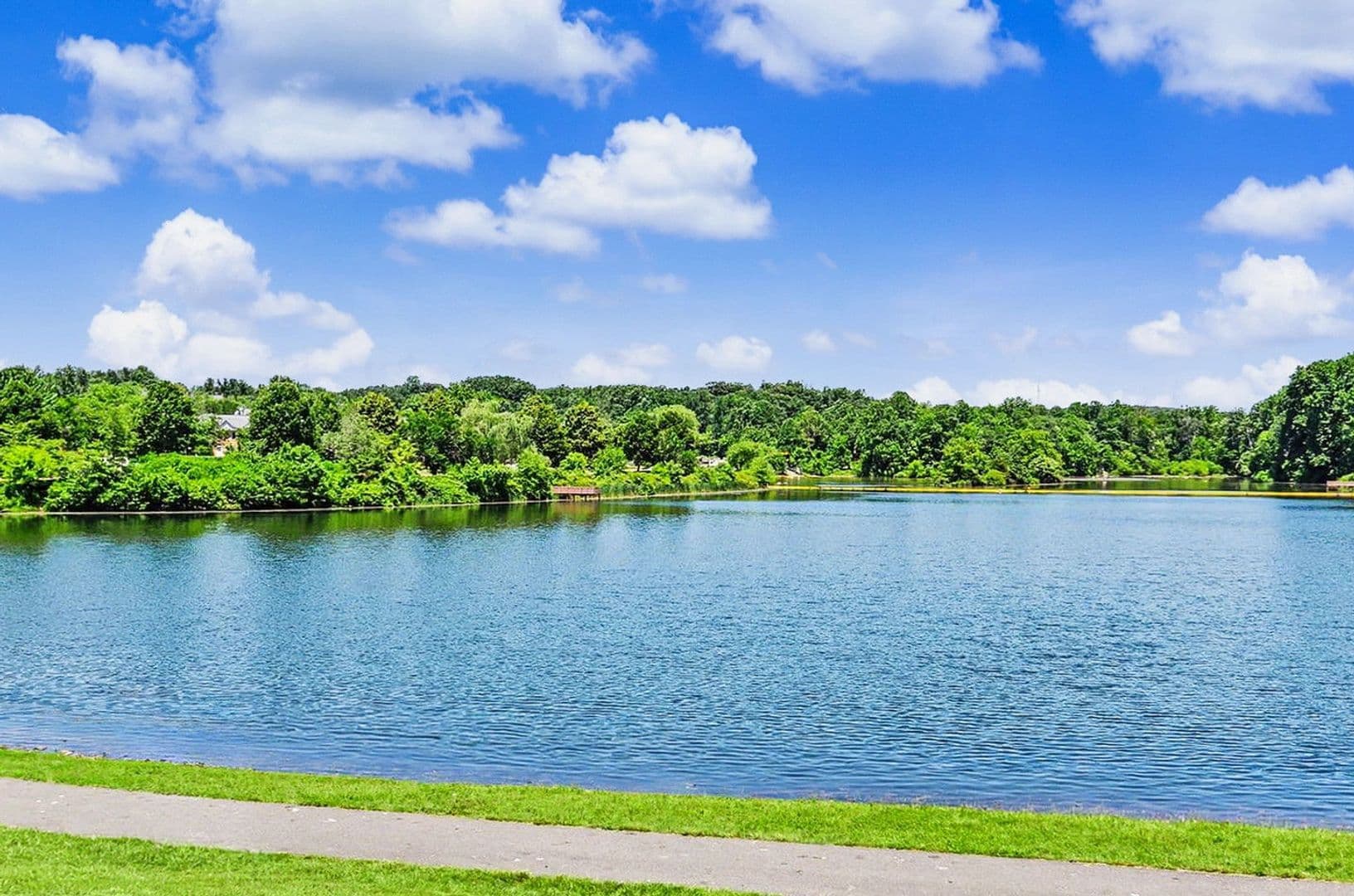 GERMANTOWN Condo: 12209 ST. PETER CT.