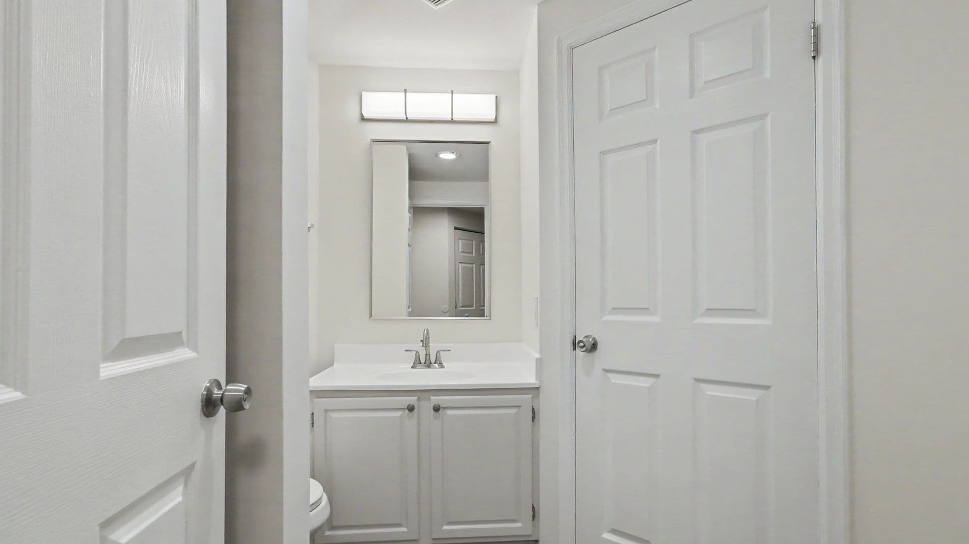 GERMANTOWN Condo: 12209 ST. PETER CT.