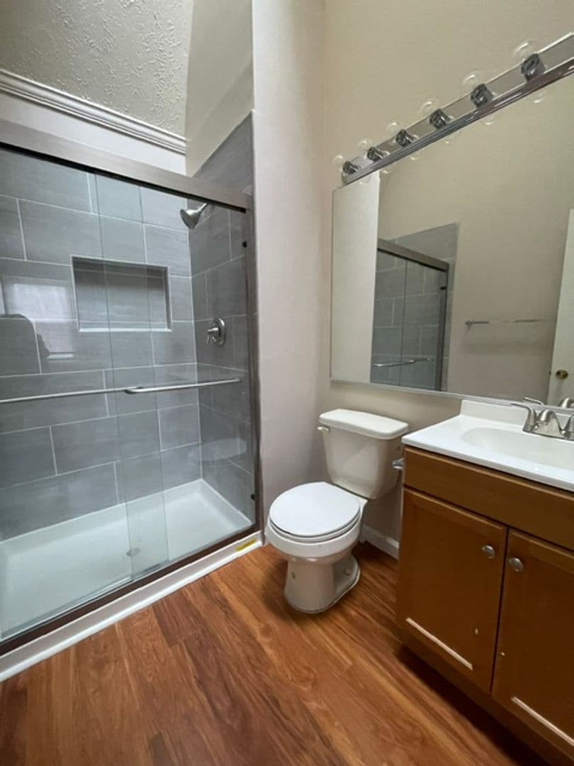 GAITHERSBURG House: 806 FLAGLER DRIVE