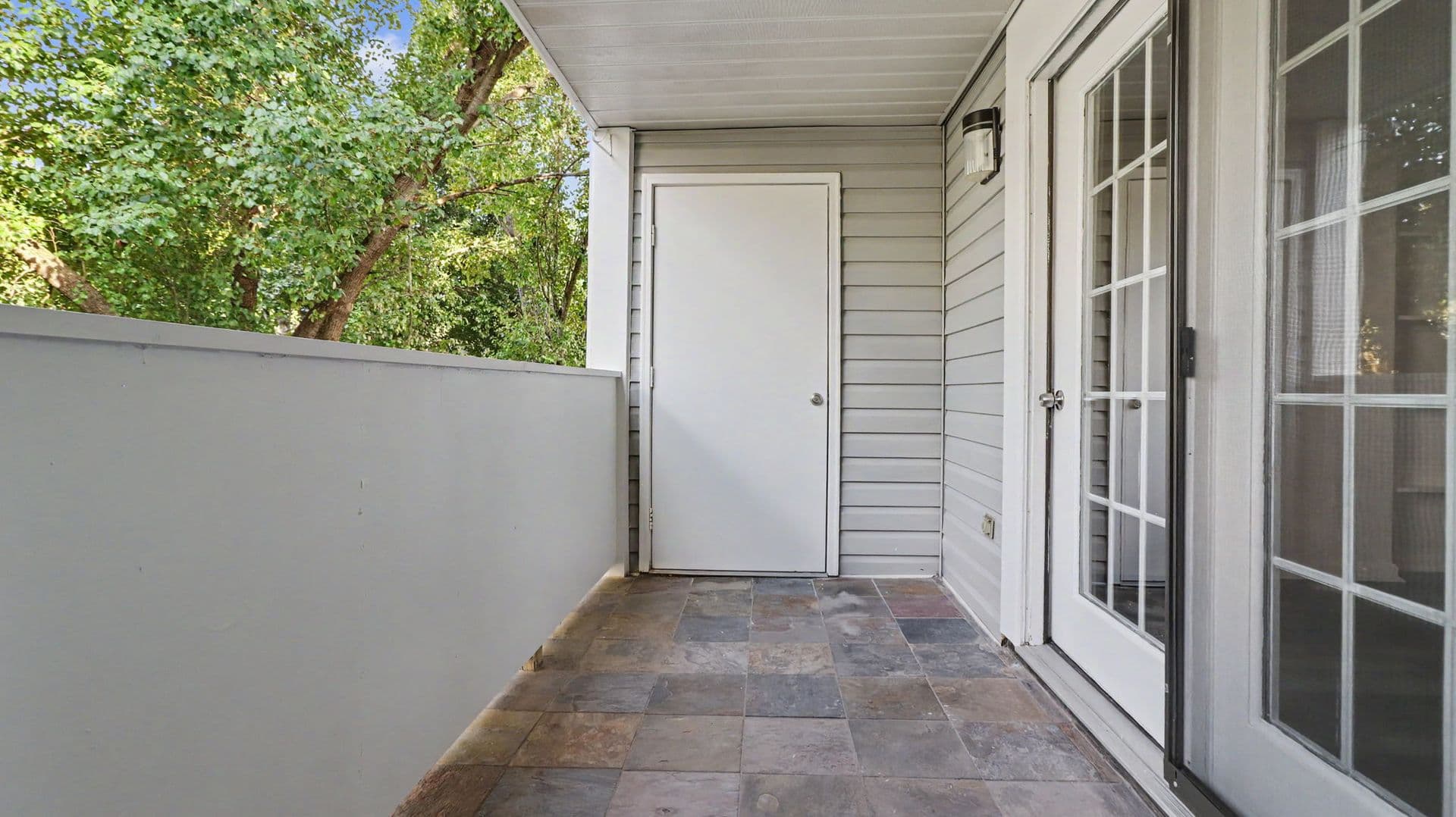 GERMANTOWN Condo: 12209 ST. PETER CT.