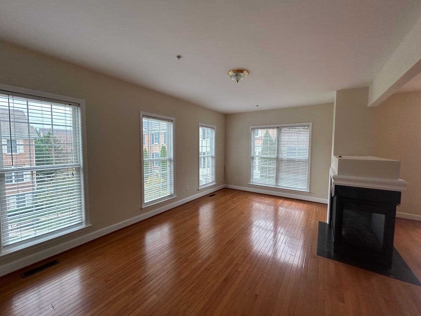 Boyds Townhome: 12911 Ethel Rose Way