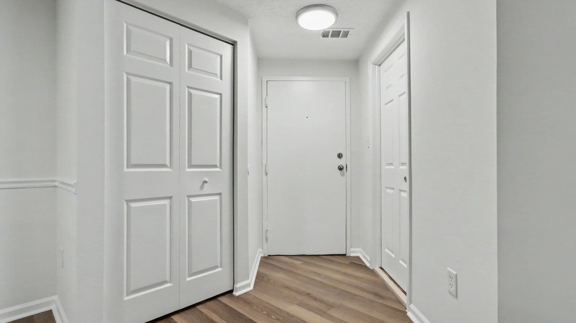 GERMANTOWN Condo: 12209 ST. PETER CT.