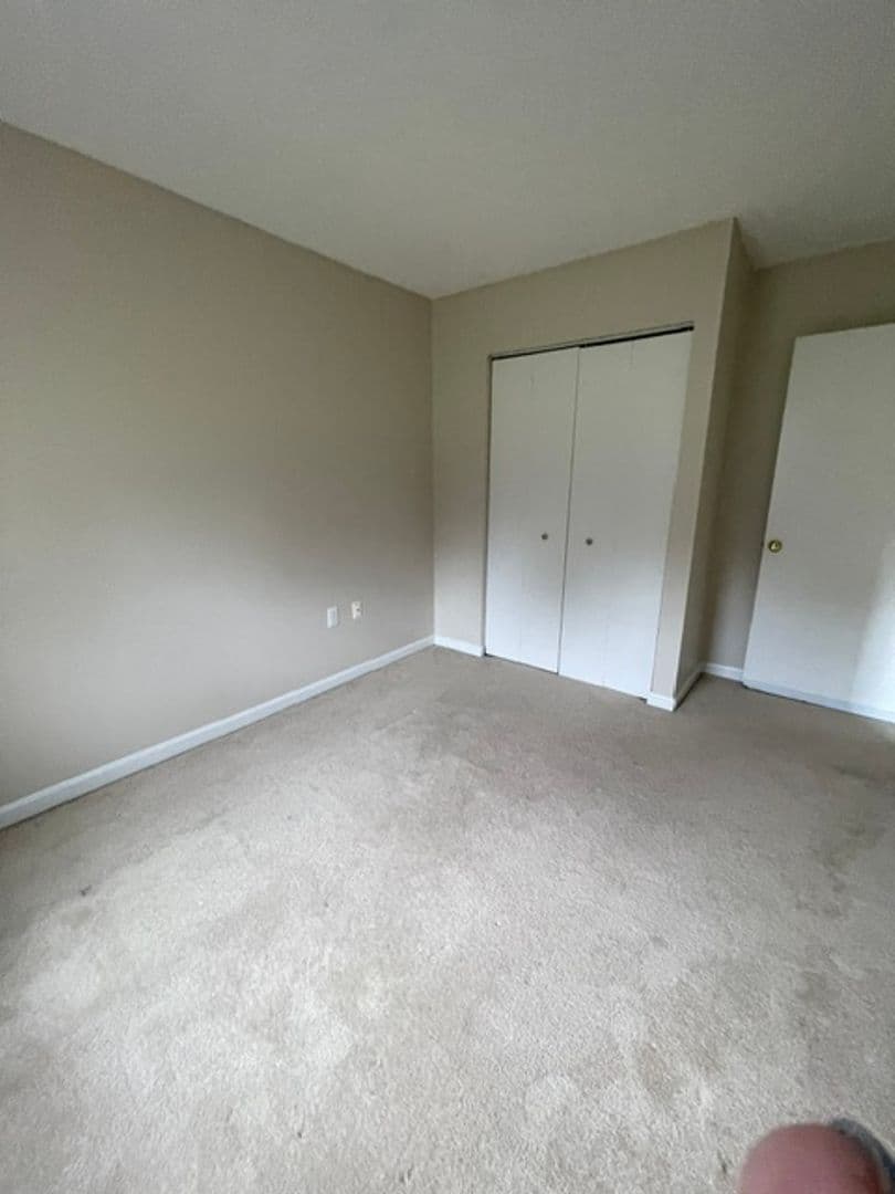 GAITHERSBURG House: 806 FLAGLER DRIVE