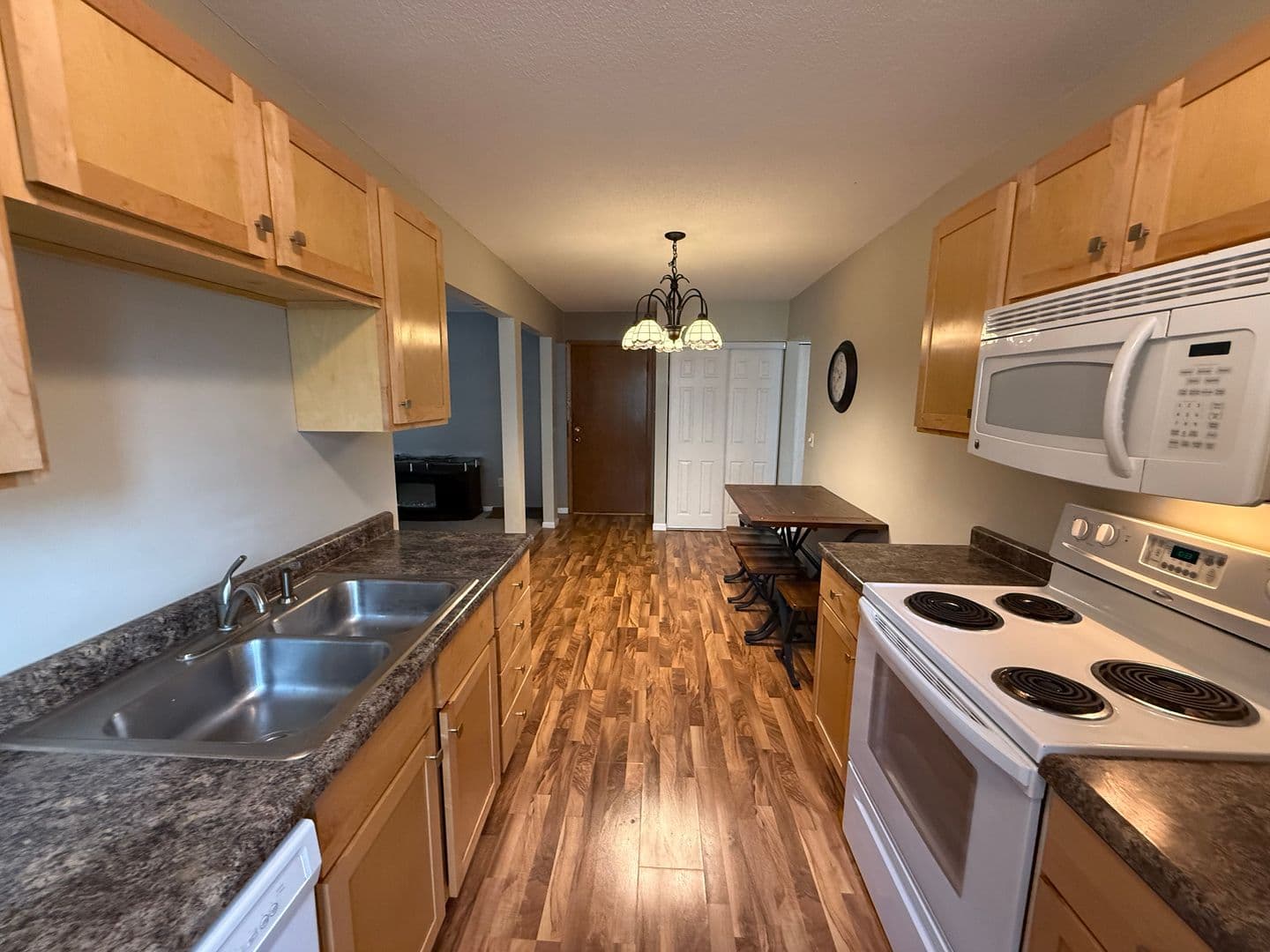 Rochester House: 535 19th St NW #36