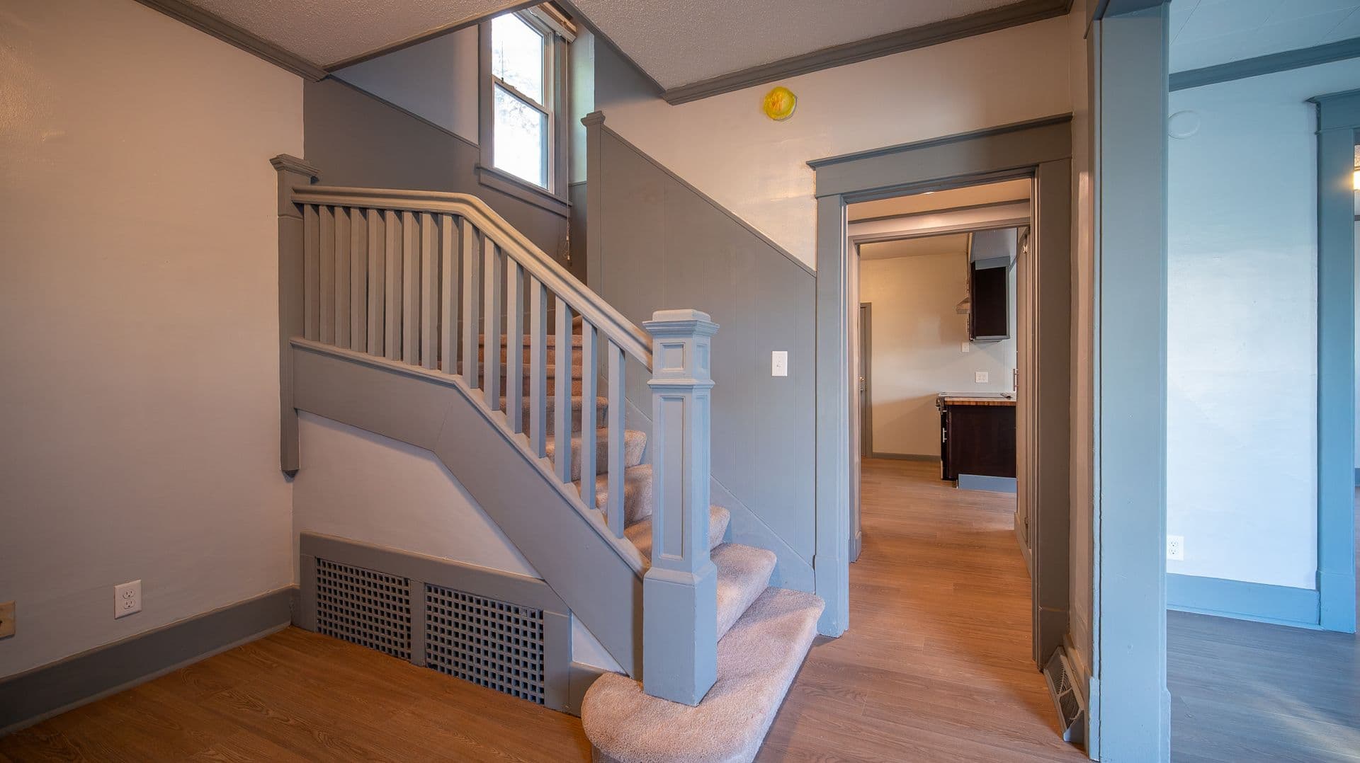 Rochester Apartment: 110 6th Ave SE