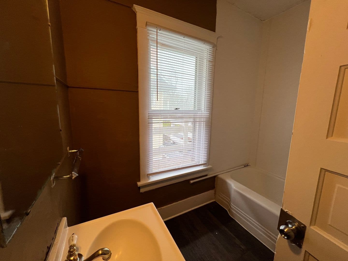 Rochester Apartment: 857 1st St SW