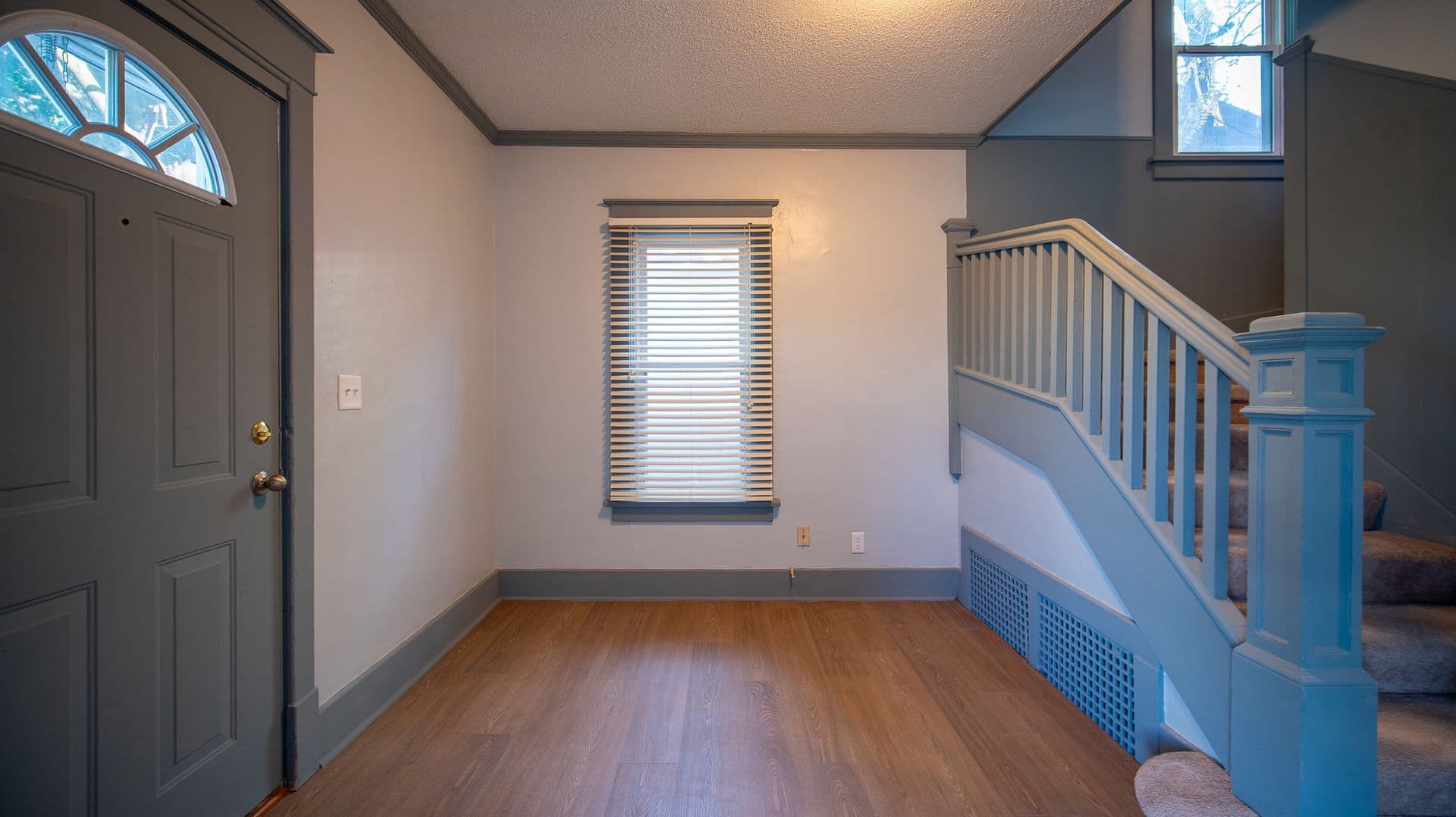 Rochester Apartment: 110 6th Ave SE
