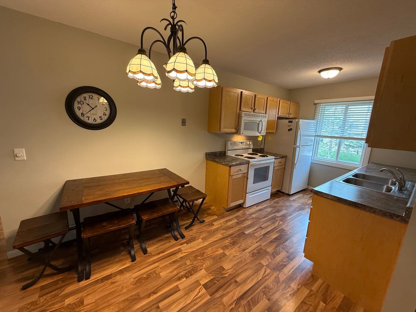 Rochester House: 535 19th St NW #36