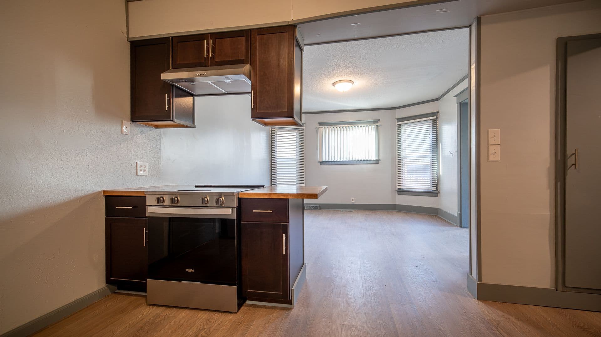 Rochester Apartment: 110 6th Ave SE