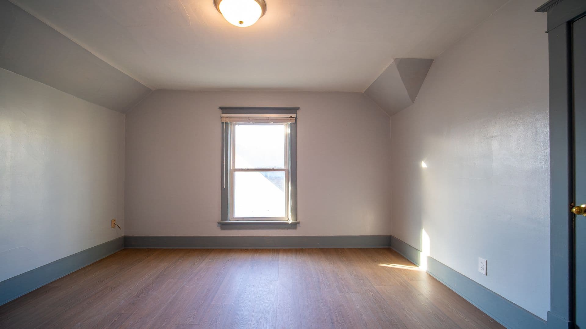 Rochester Apartment: 110 6th Ave SE