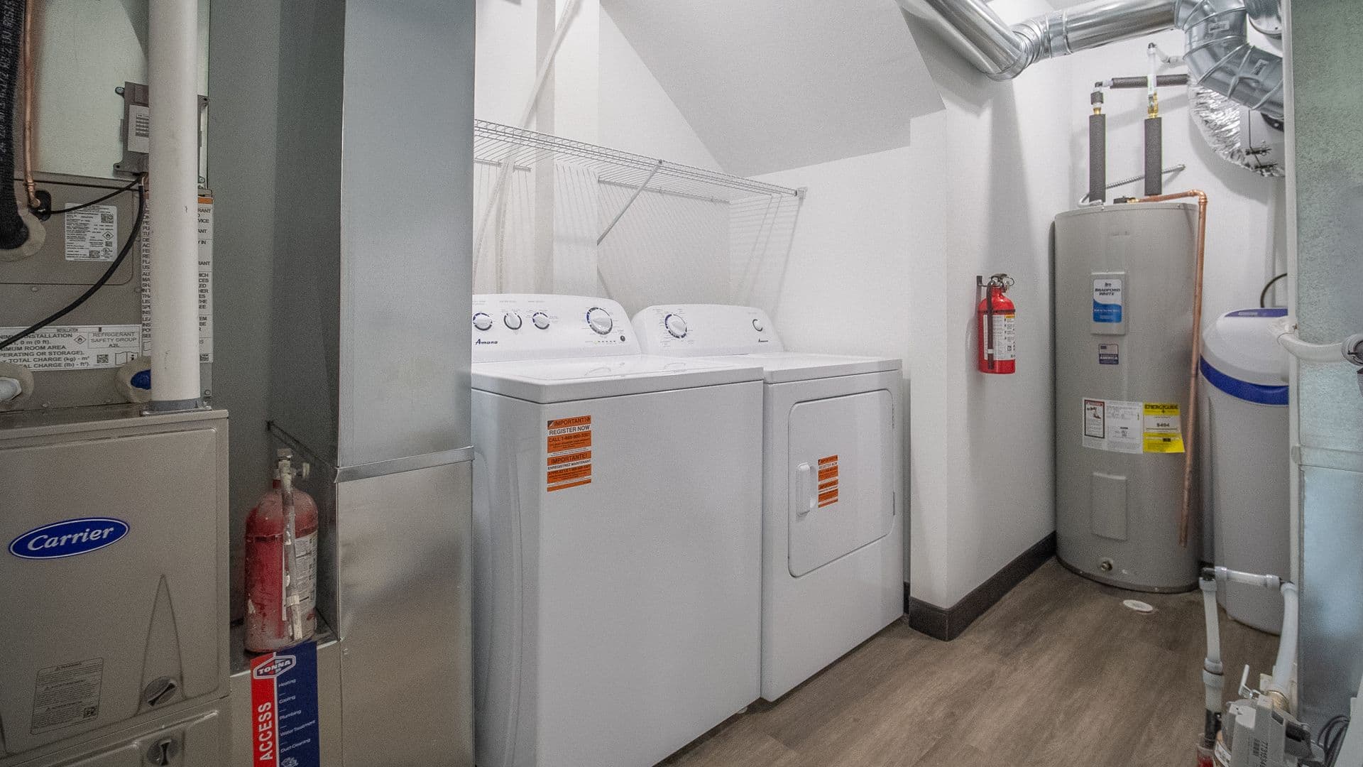 Kasson Apartment: 513-1303 15th Street NW