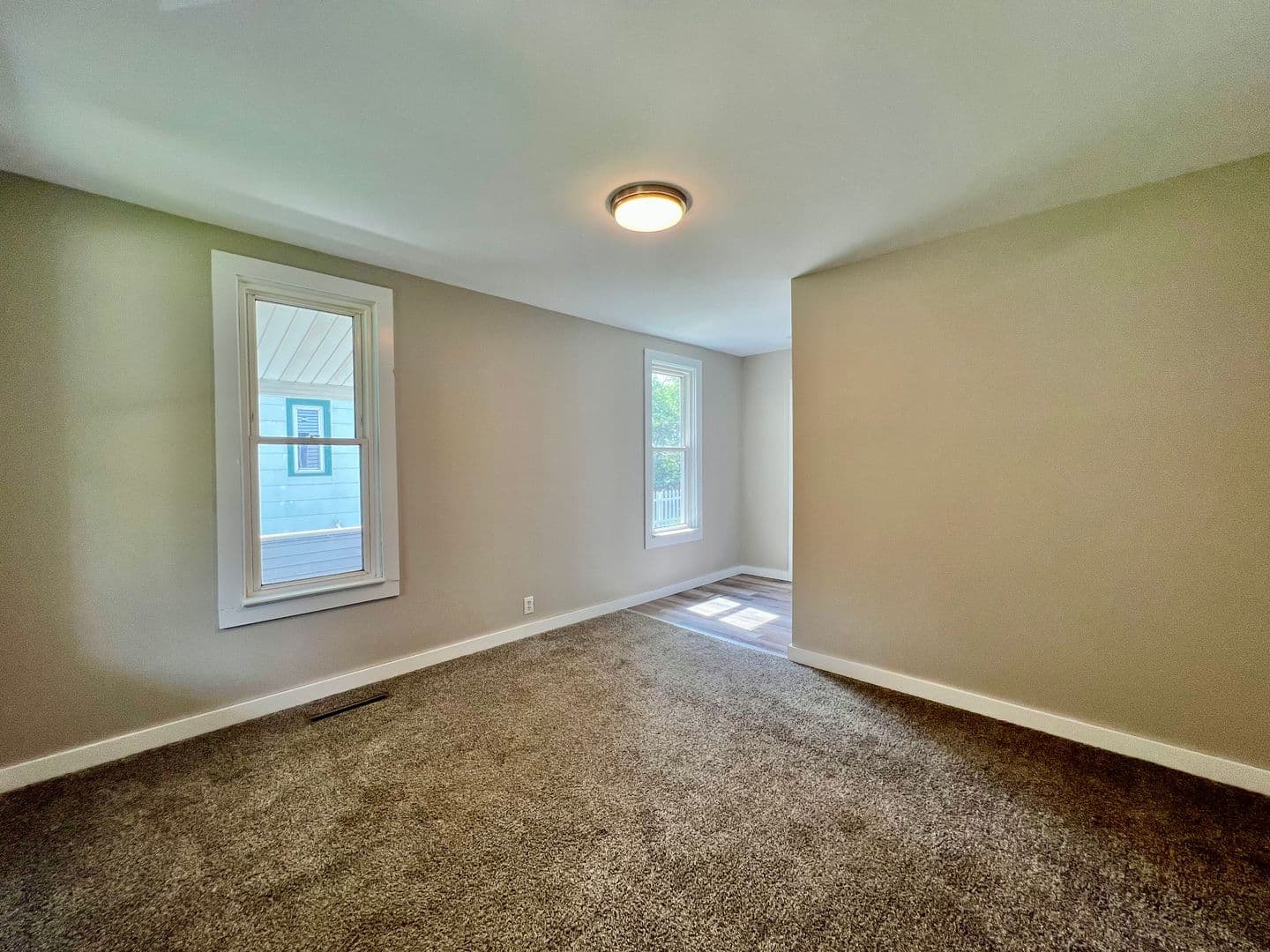Rochester Apartment: 313 7th Ave SE