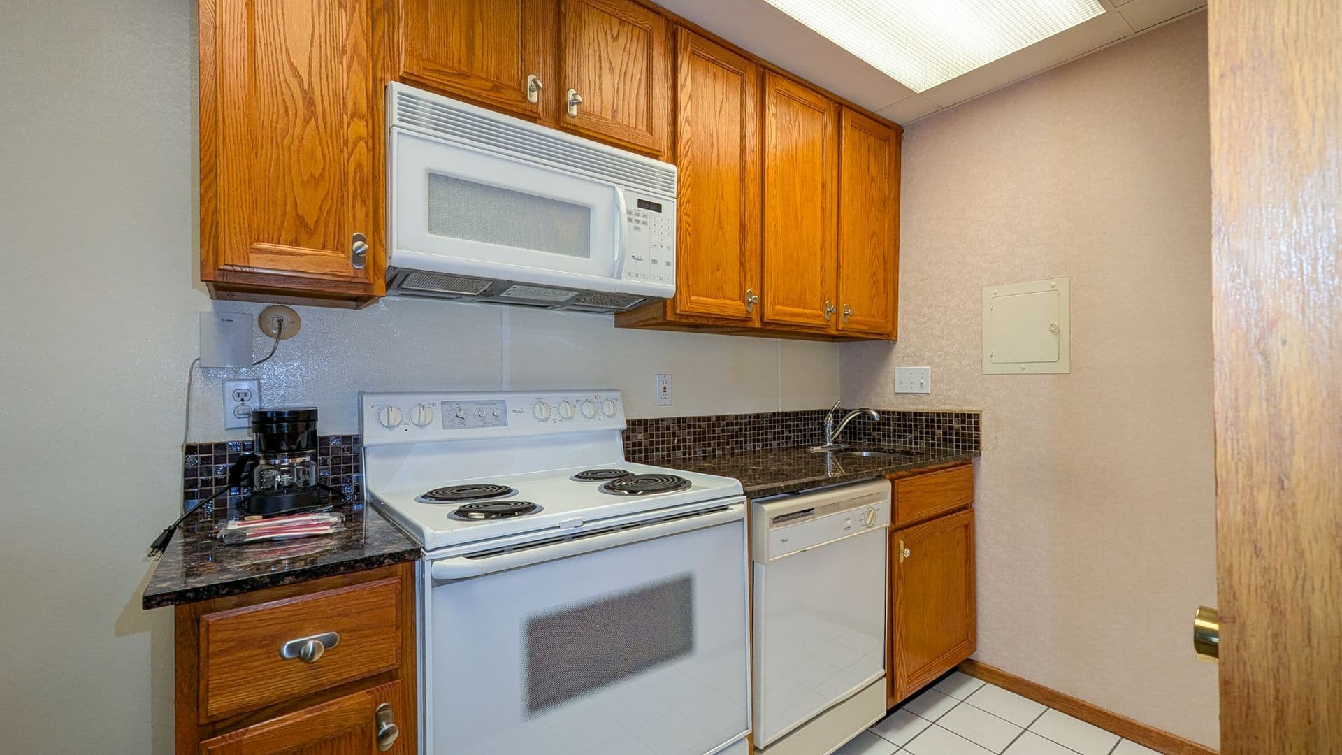 Rochester Apartment: 418 6th Street SW