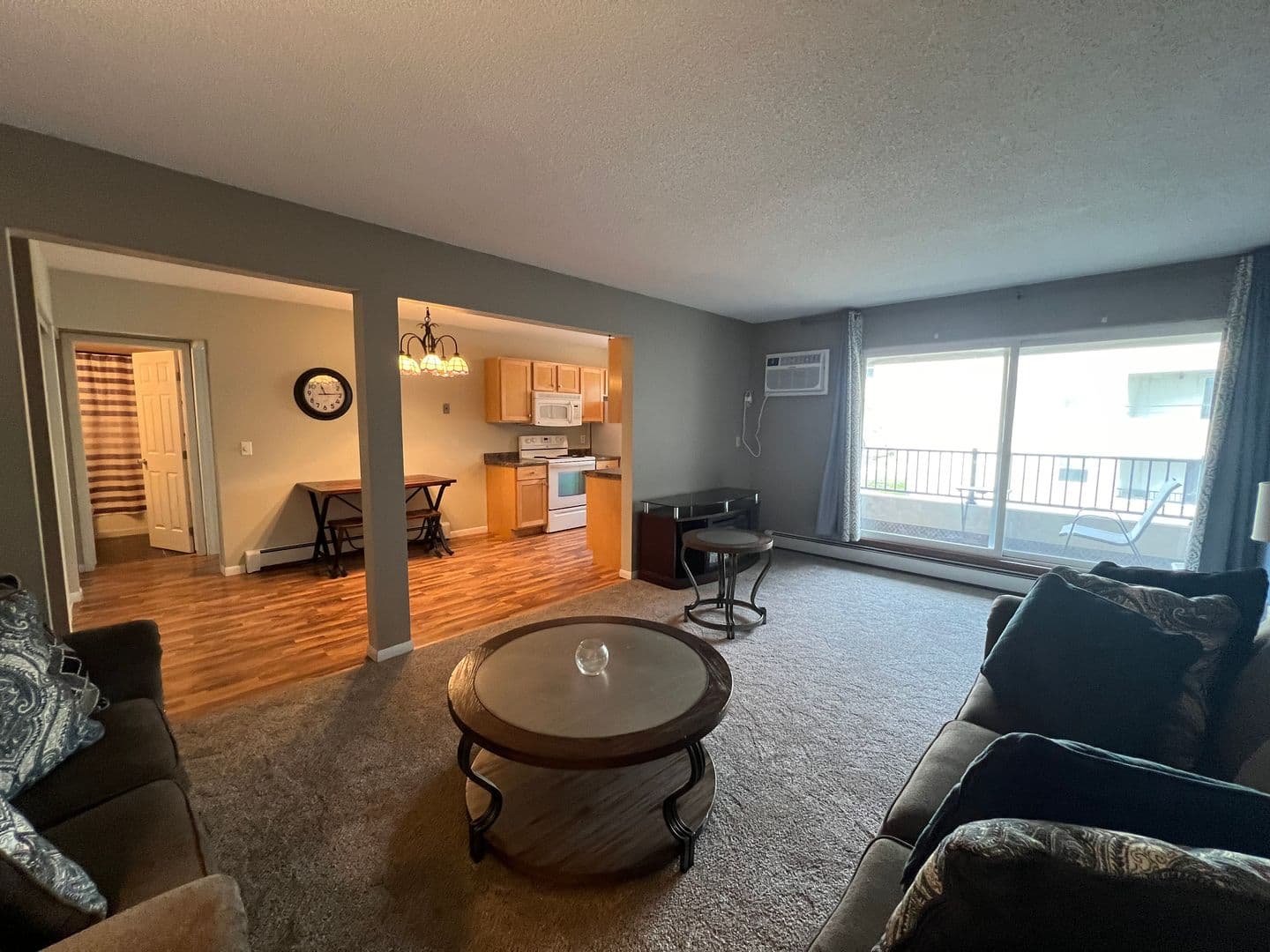 Rochester House: 535 19th St NW #36