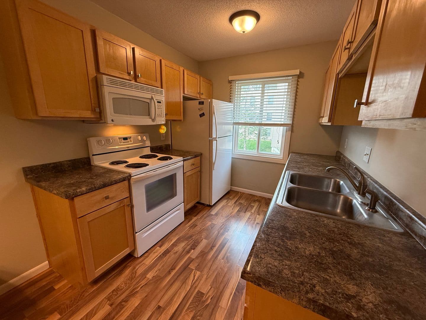 Rochester House: 535 19th St NW #36