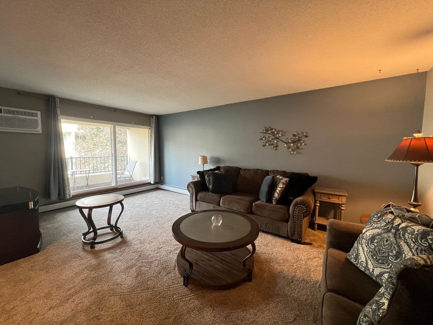 Rochester House: 535 19th St NW #36