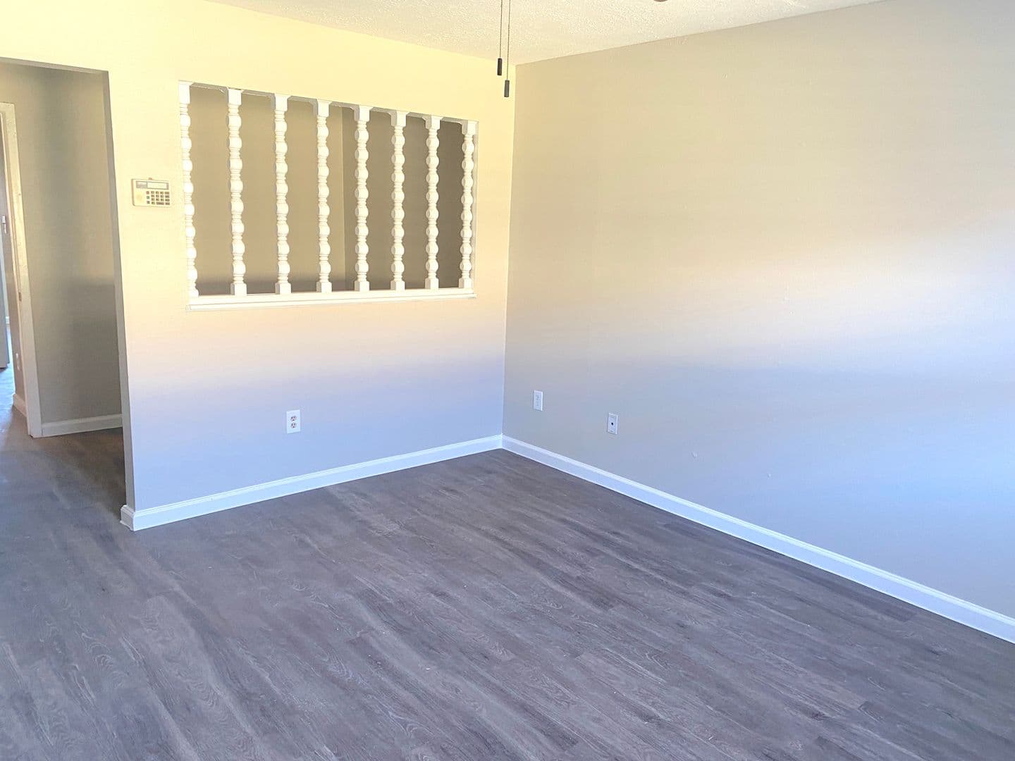 HOUSTON Townhome: 6620 WESTWICK DR.