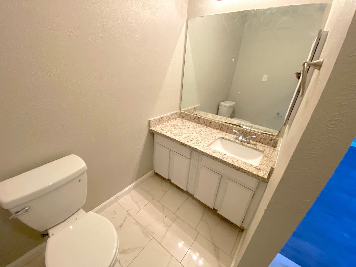 HOUSTON Townhome: 6620 WESTWICK DR.