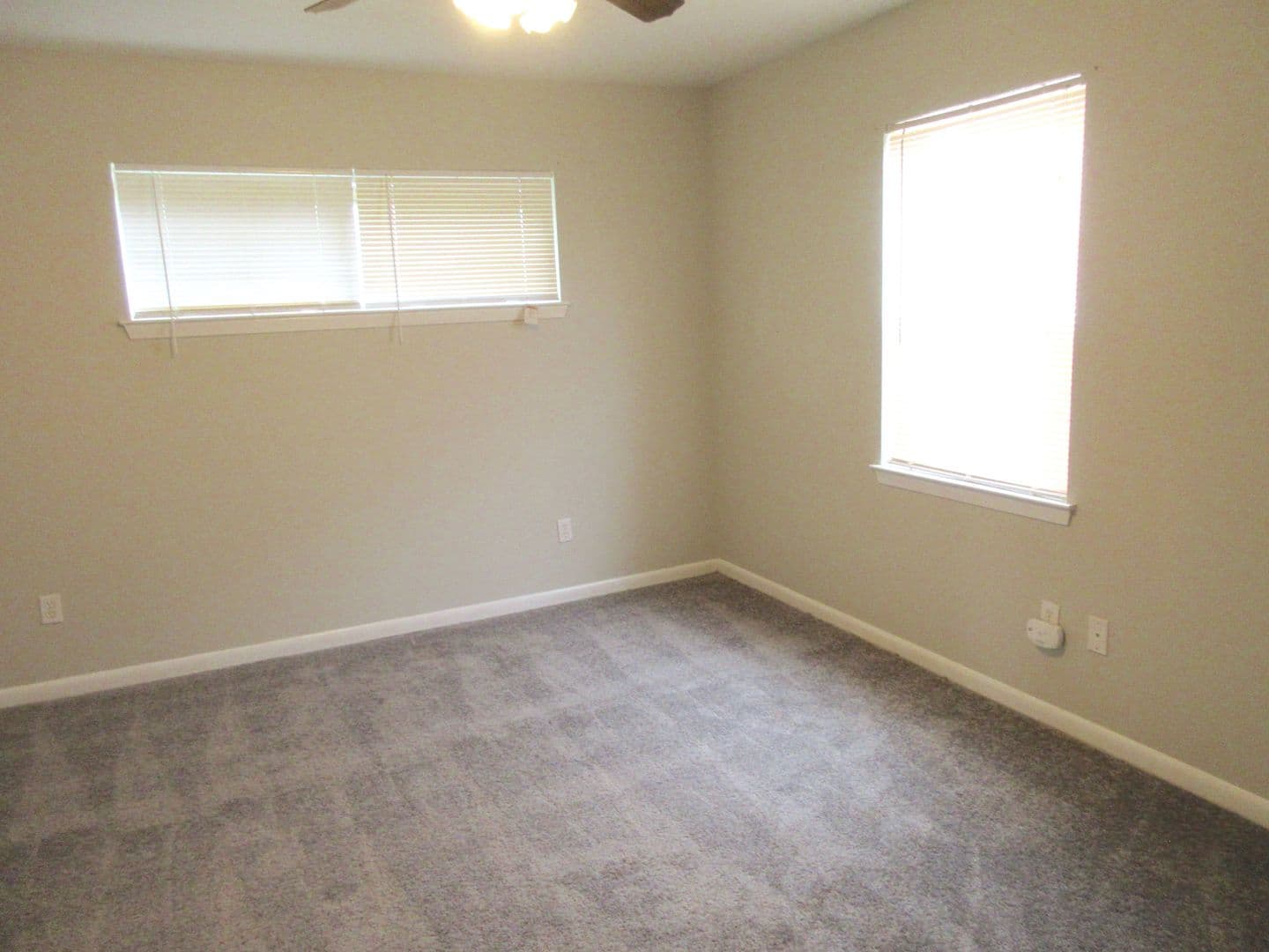 Houston Condo: 1230 Shadowdale Dr