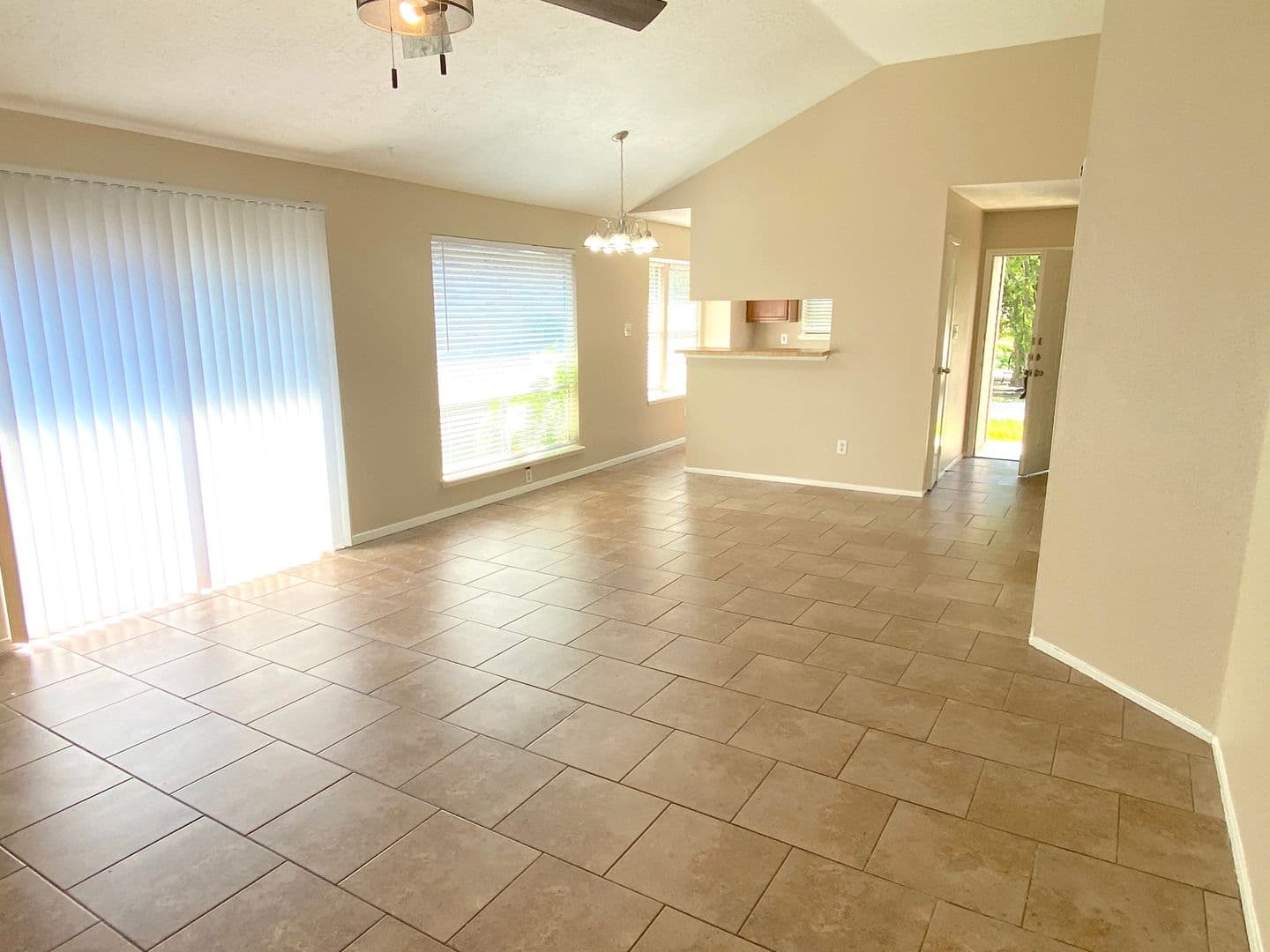 HOUSTON House: 5259 BEAVERBROOK Dr
