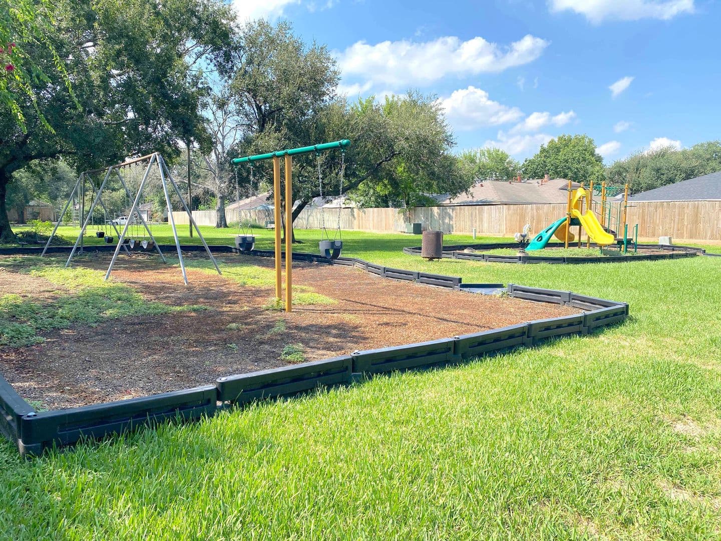 HOUSTON House: 5259 BEAVERBROOK Dr