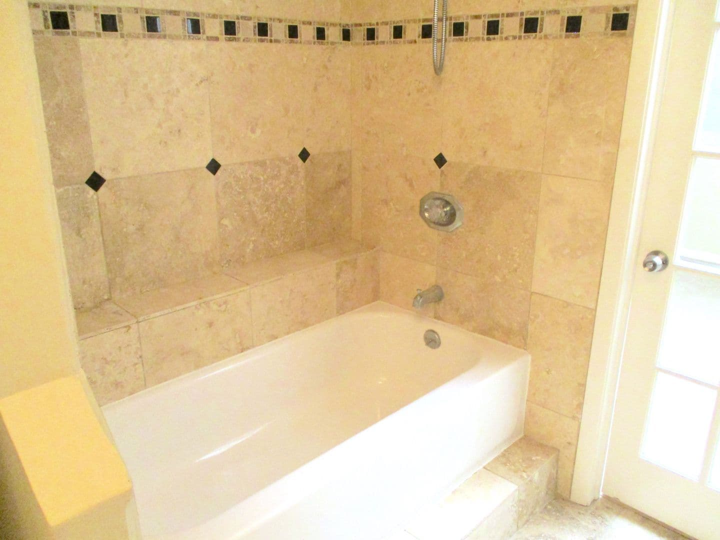 Houston House: 16023 HIDDEN ACRES Dr