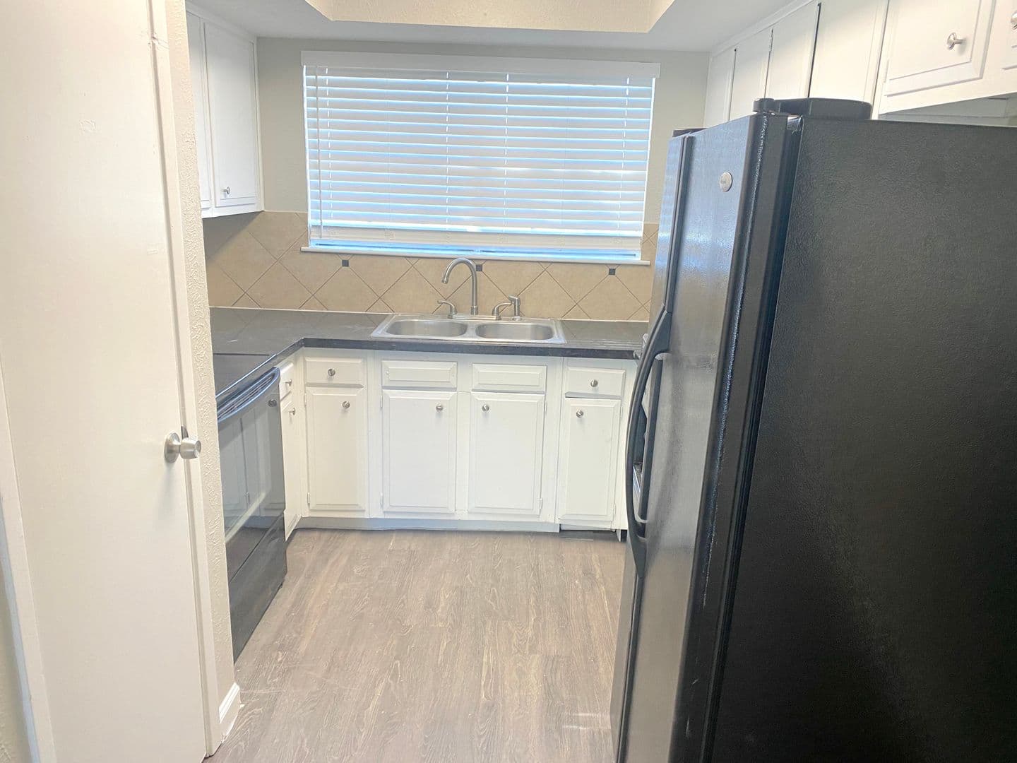 HOUSTON Townhome: 6620 WESTWICK DR.