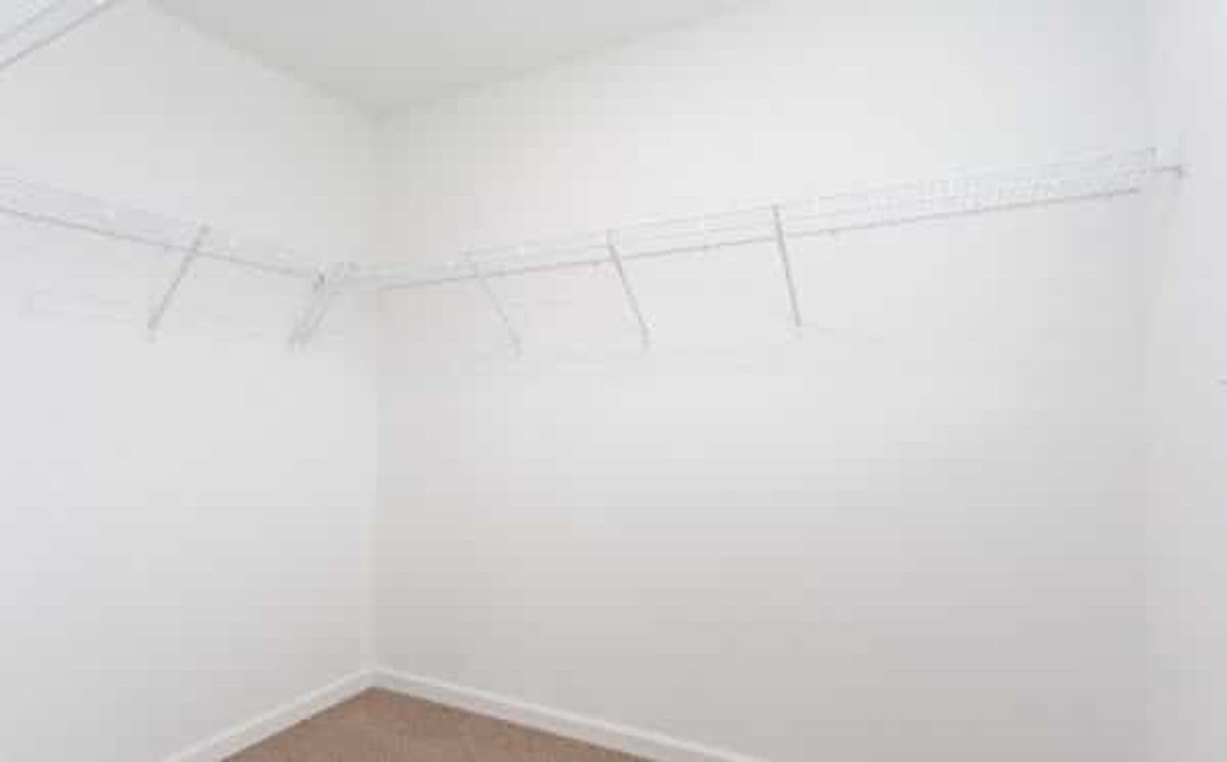 FAYETTEVILLE Apartment: 5346 GREYSTOKE PLACE