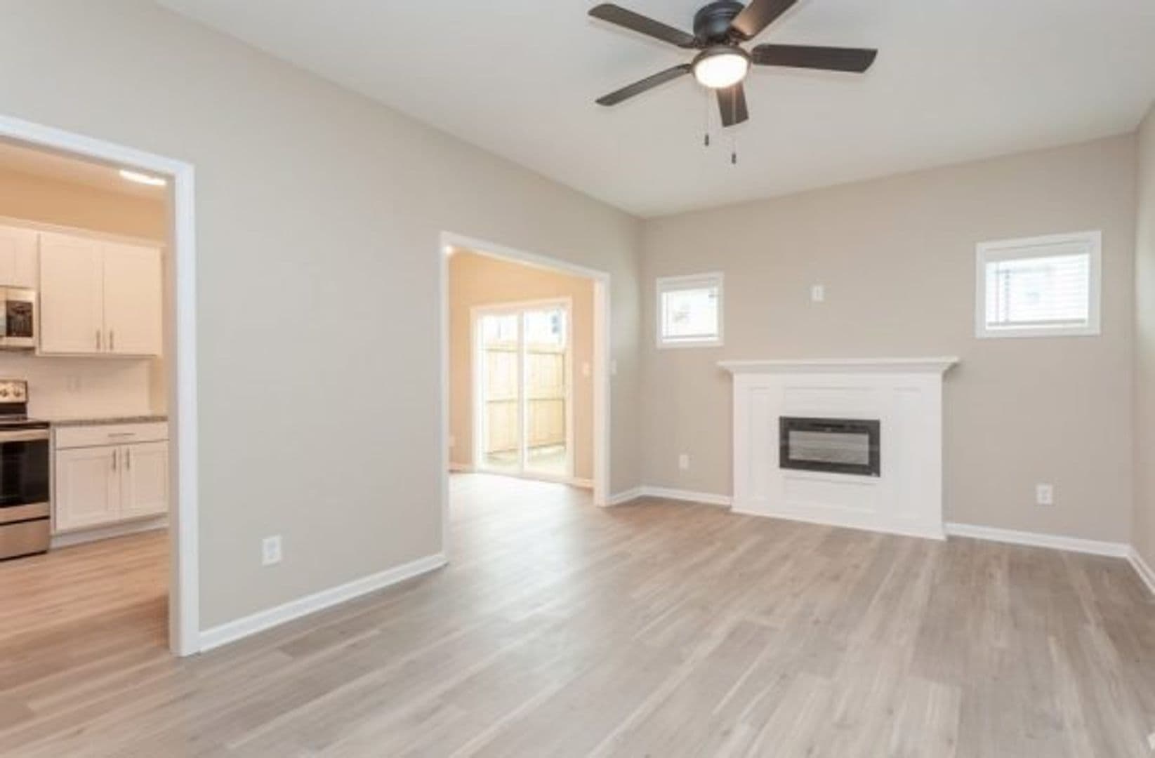 FAYETTEVILLE Apartment: 5346 GREYSTOKE PLACE
