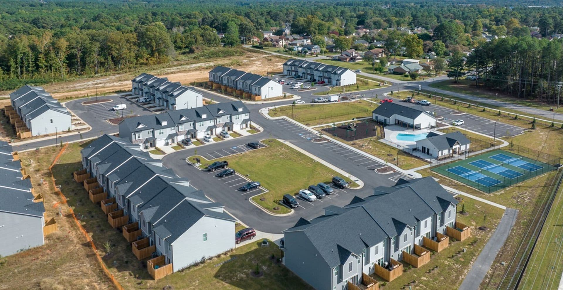 FAYETTEVILLE Apartment: 5346 GREYSTOKE PLACE