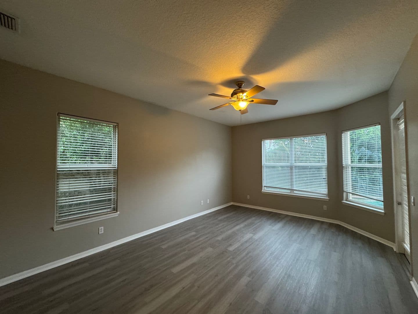 Orlando House: 2521 Roat Dr.