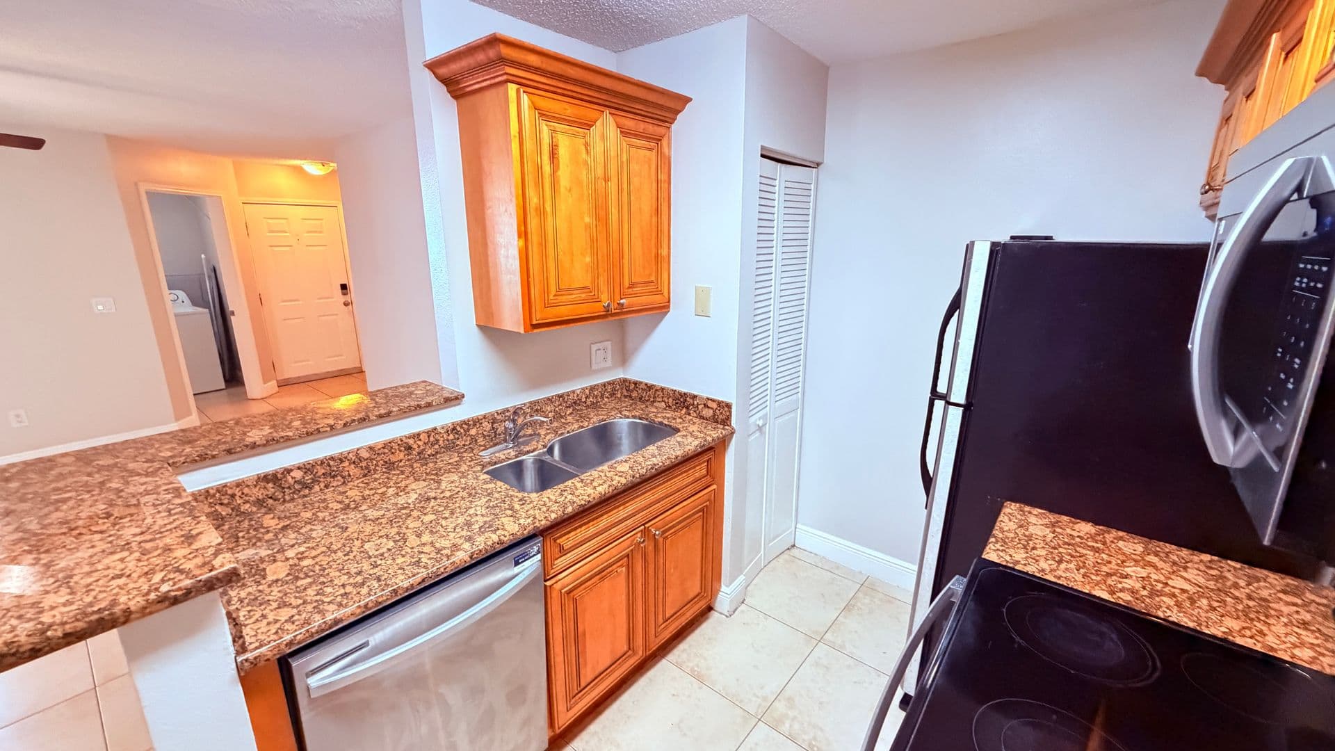 Lake Mary Condo: 712 Secret Harbor Ln