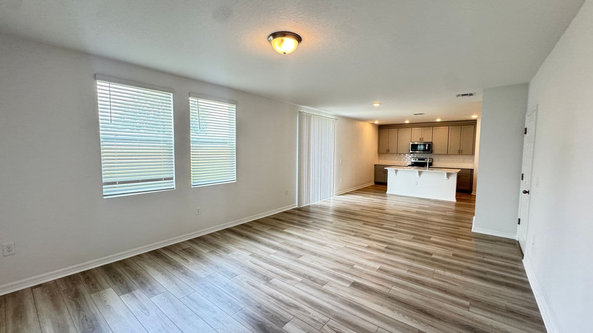 Davenport House: 2401 White Tail St