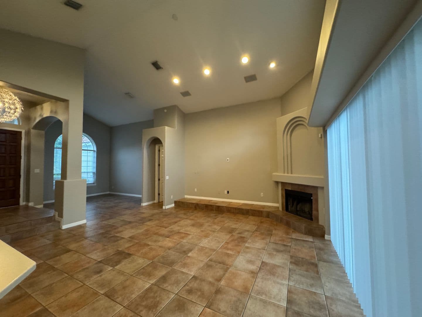 Orlando House: 2521 Roat Dr.