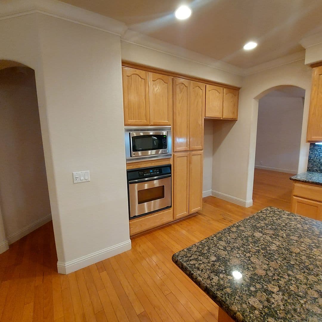 Carmichael House: 2604 Javan Ln.