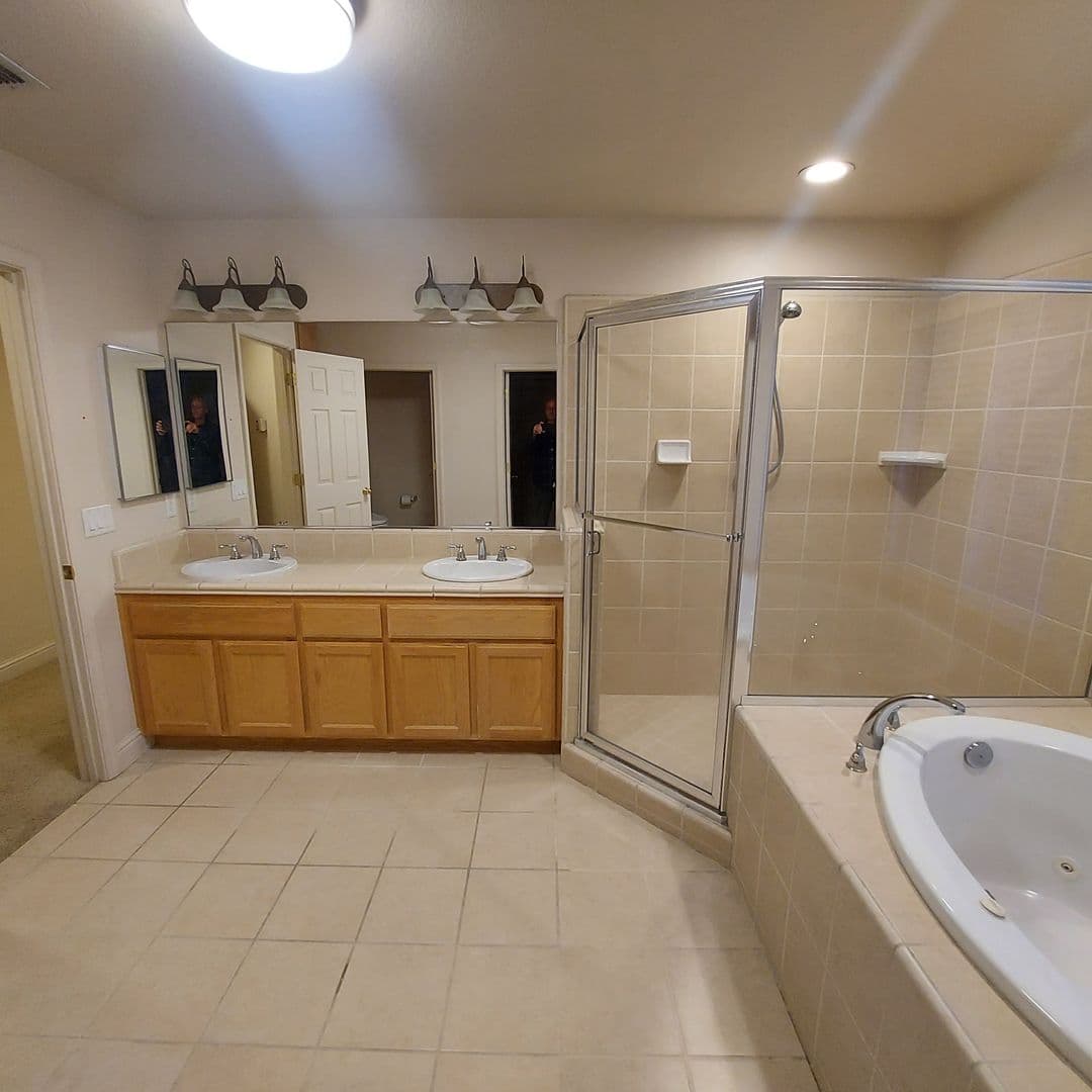 Carmichael House: 2604 Javan Ln.