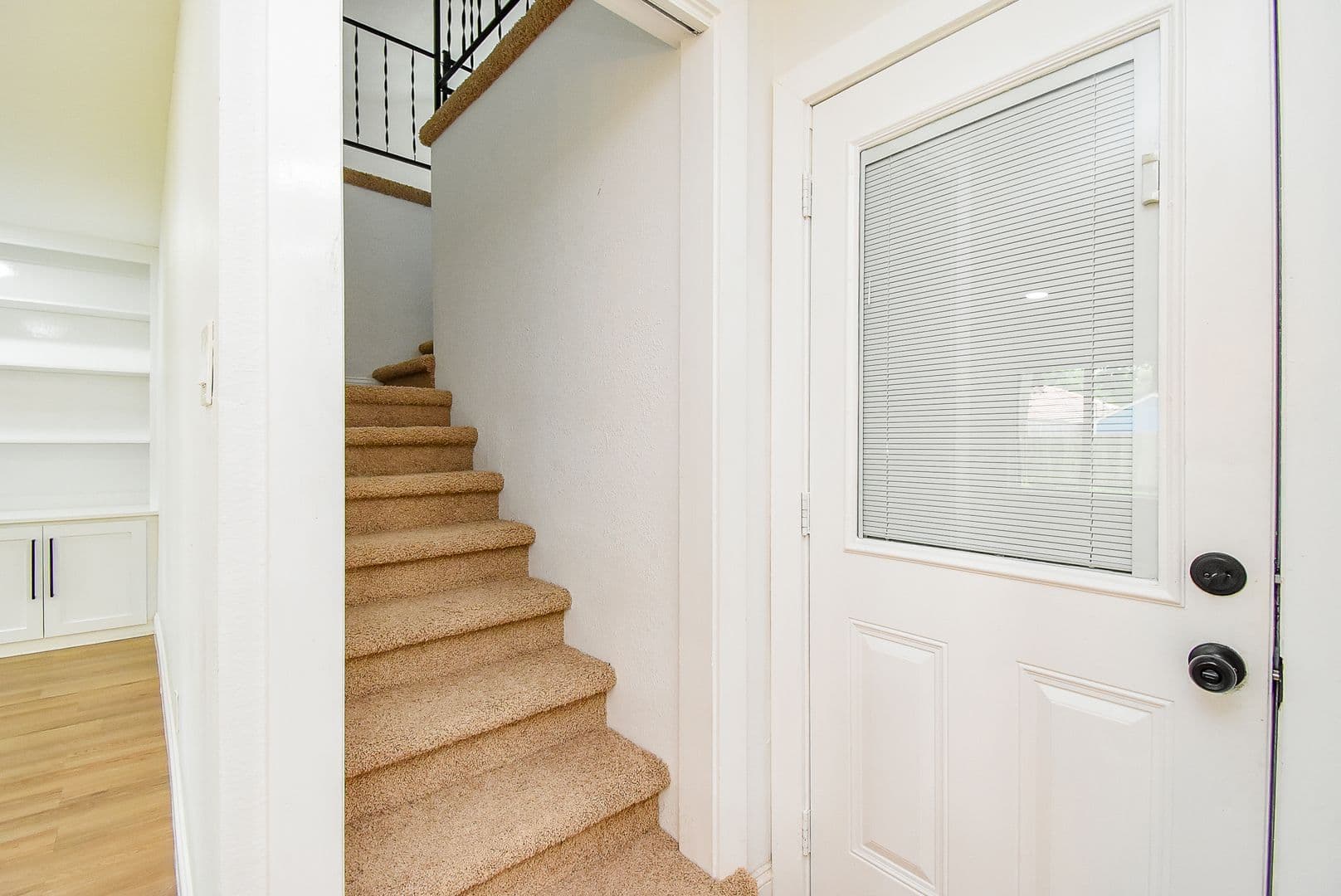 Houston House: 5019 Stillbrooke Dr