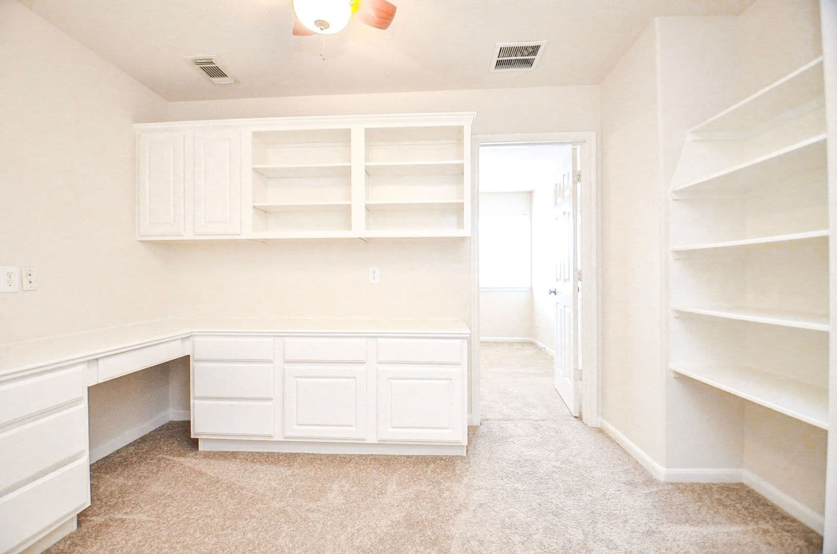 Richmond House: 21415 Sierra Bend Dr