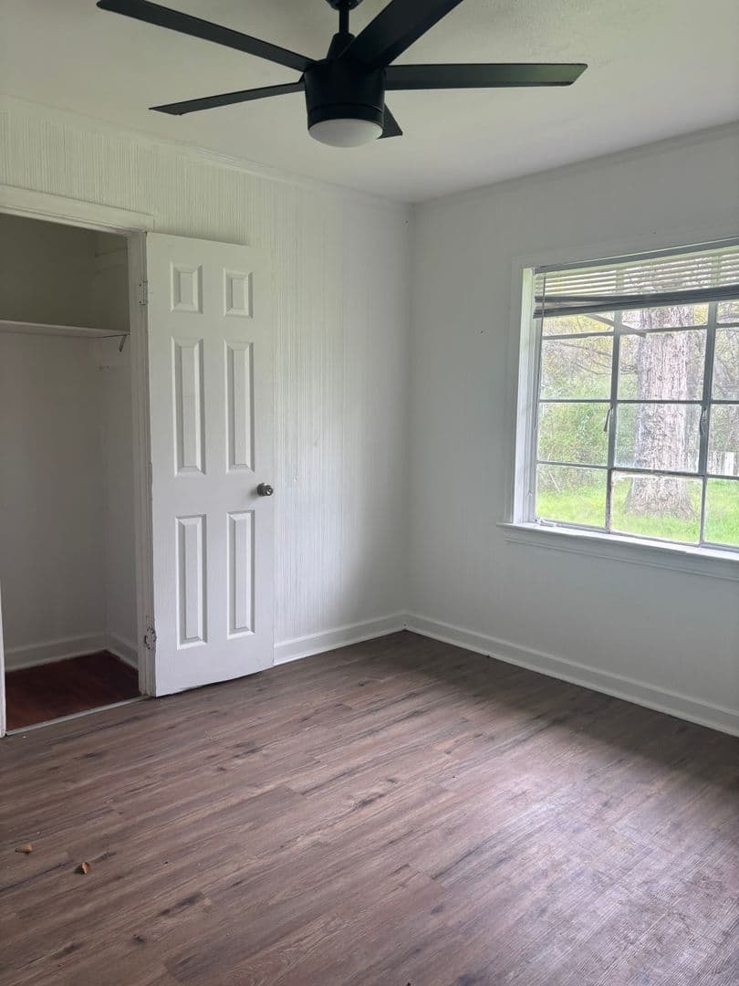 Jackson House: 1734 Dixie Drive