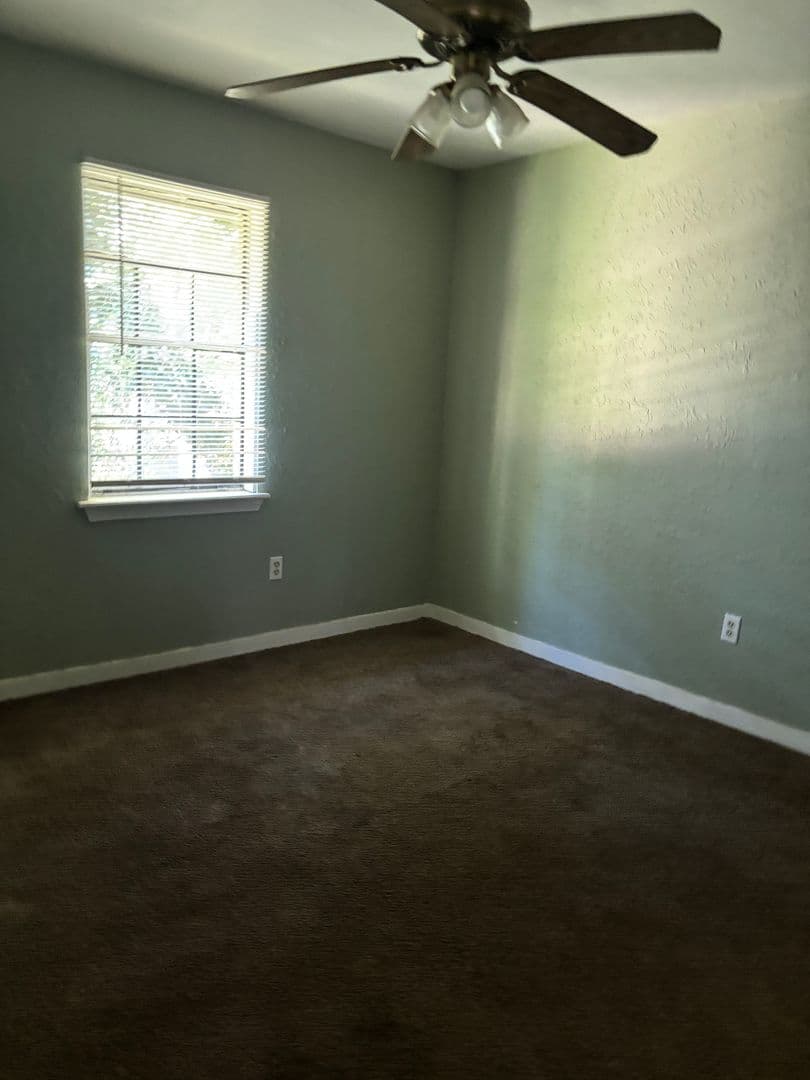 Jackson Apartment: 4345 W. Capitol Street