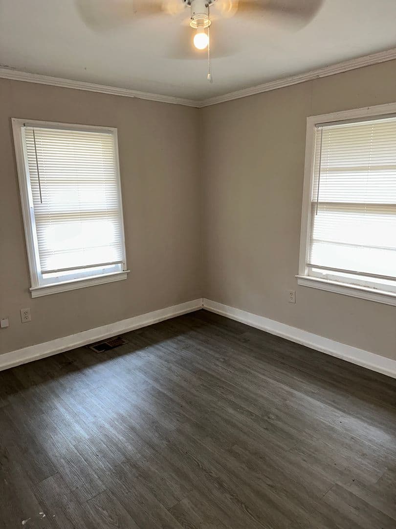 Jackson House: 3230 Rosemary Avenue