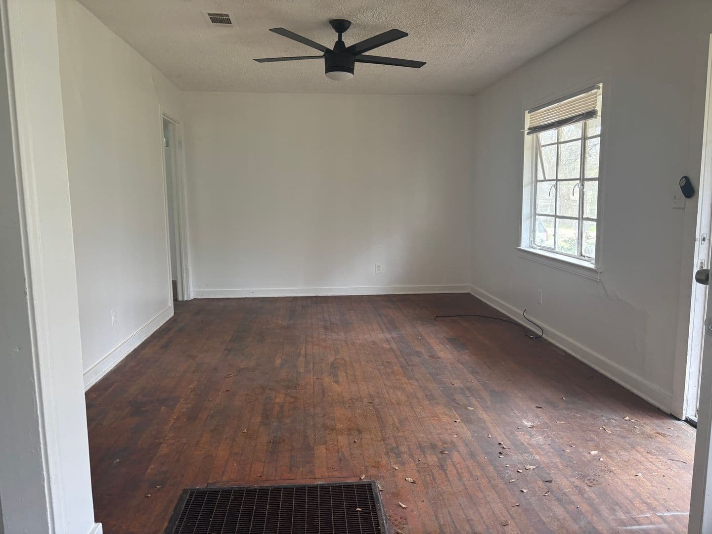 Jackson House: 1734 Dixie Drive