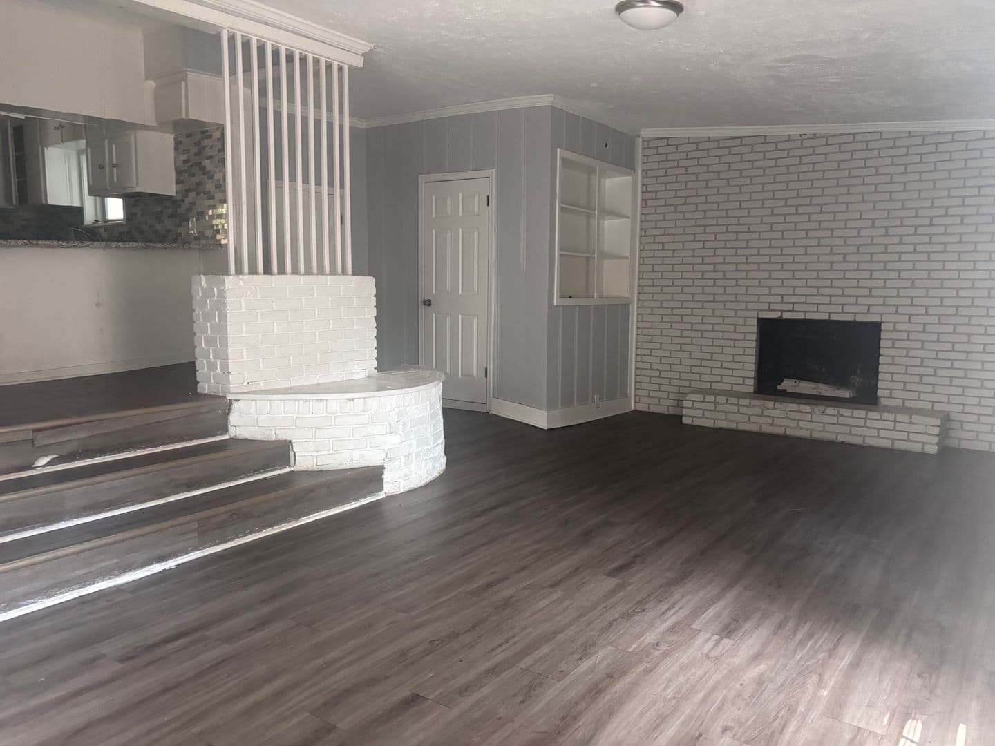 Jackson House: 715 Montclair Place