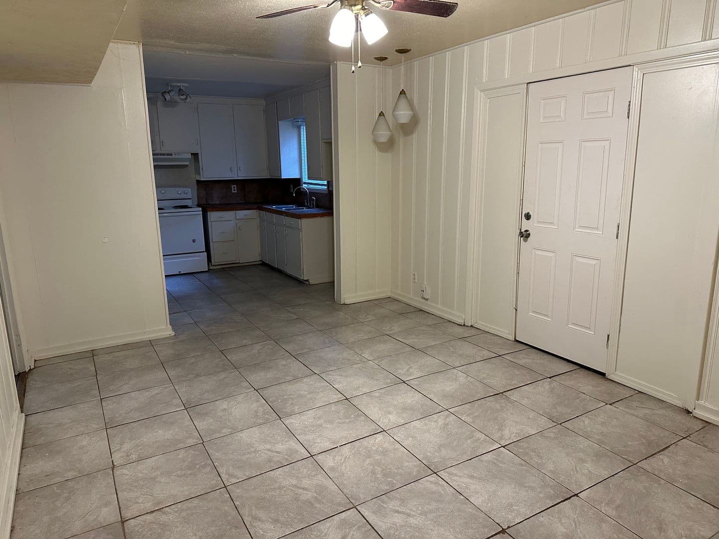 Jackson House: 2710 East Benwood Drive