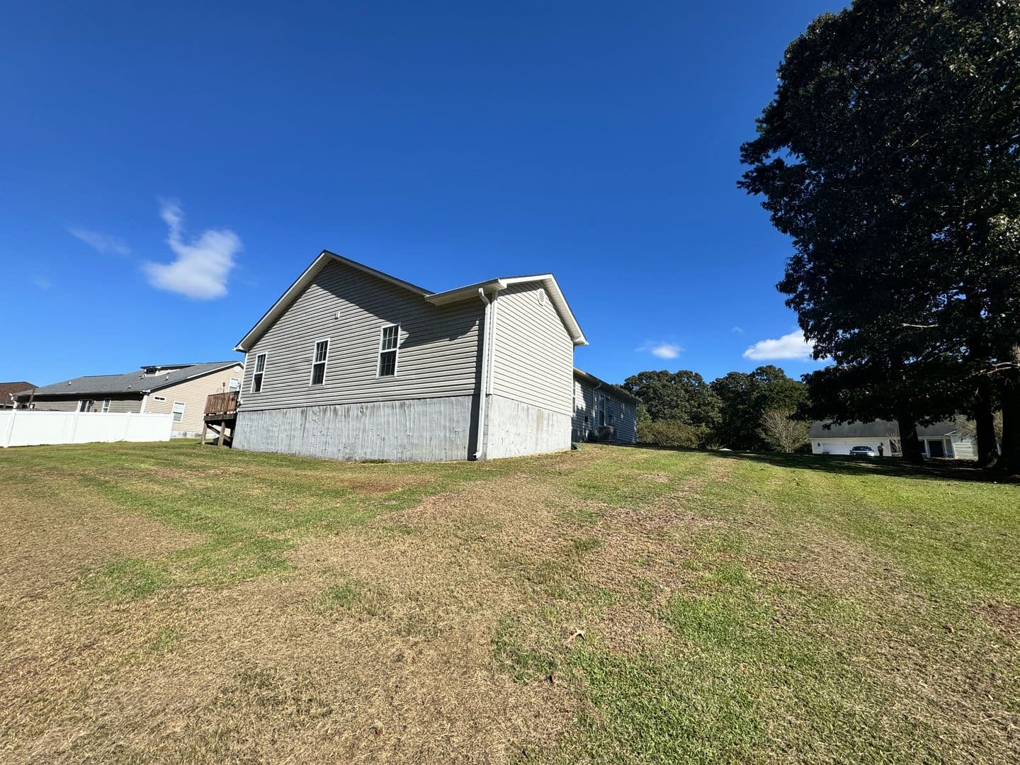 Jacksonville House: 275 Brookstone Way