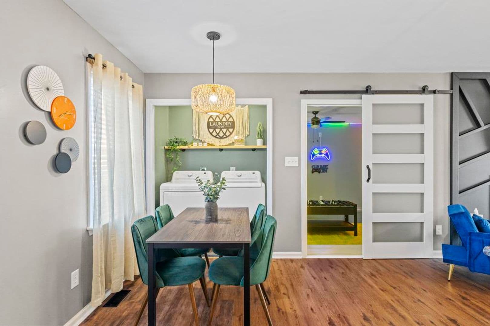 Jacksonville House: 109 Kanton Drive